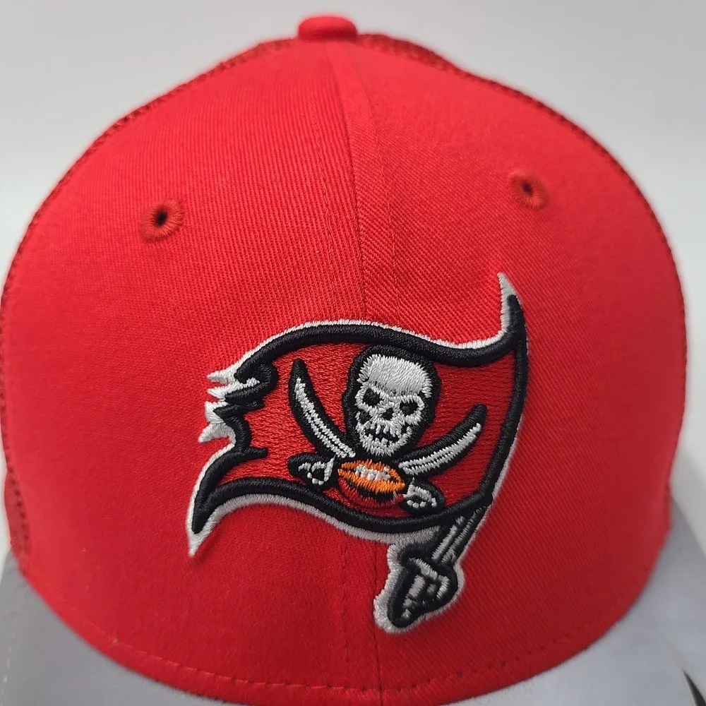 Youth Tampa Bay Buccaneers Hat Snapback Trucker Mesh New Era 9Forty Red Gray NFL